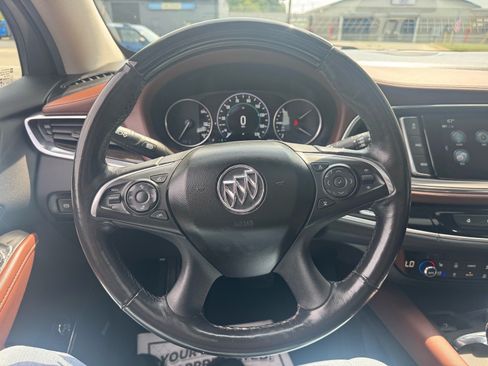 Used 2019 Buick Enclave Avenir w/ Avenir Technology Package AWD/4WD image 16
