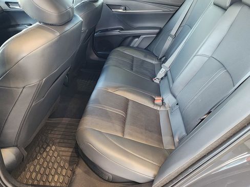 Used 2025 Toyota Camry XSE image 37