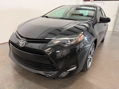 Used 2019 Toyota Corolla LE w/ LE Premium Package w/Moonroof FWD image 6