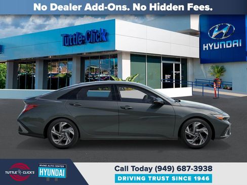 New 2025 Hyundai Elantra Sport image 7