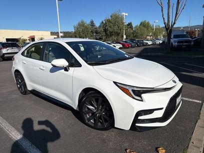 Certified 2025 Toyota Corolla SE