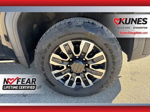 Used 2025 GMC Sierra 3500 Denali Ultimate image 15