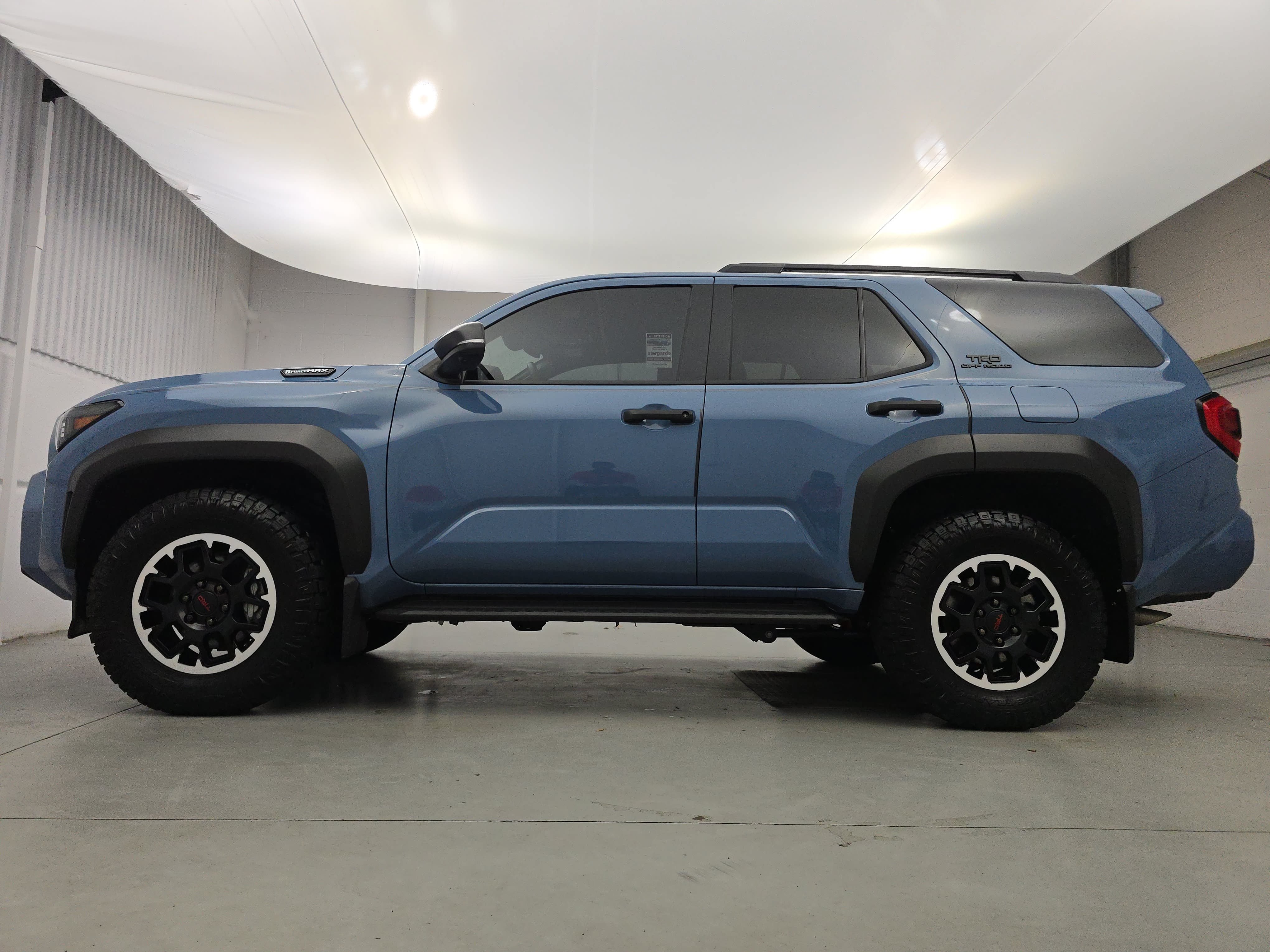 Used 2026 Toyota 4Runner TRD Off-Road Premium AWD/4WD image 2