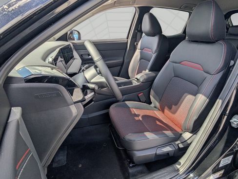New 2026 Nissan Kicks SR FWD image 4