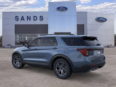 New 2026 Ford Explorer Active w/ Active Comfort Package AWD/4WD image 4