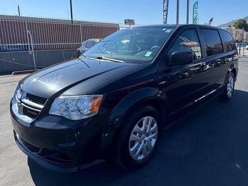 Used 2016 Dodge Grand Caravan SE w/ Quick Order Package 29E SE FWD image 7
