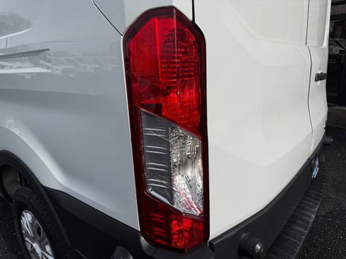 Used 2017 Ford Transit 250 250 3dr LWB Medium Roof Cargo w/ Interior Upgrade Package image 38