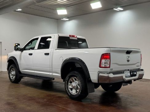 Used 2024 RAM 2500 Tradesman w/ Chrome Appearance Group image 27