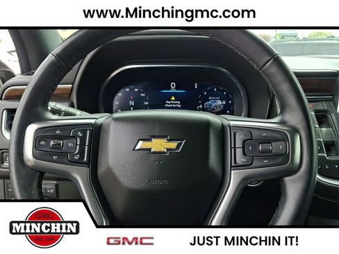 Certified 2023 Chevrolet Suburban Premier AWD/4WD image 17