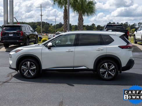 Used 2023 Nissan Rogue SL image 6