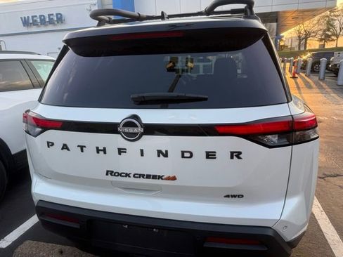 Used 2023 Nissan Pathfinder Rock Creek image 12