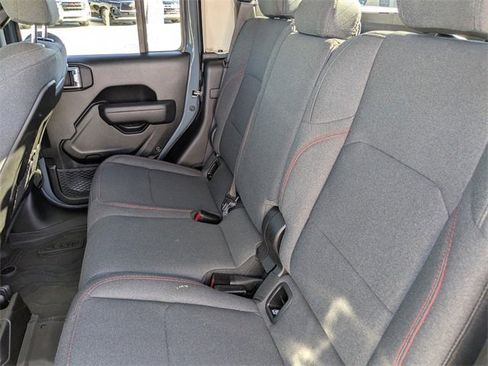 Used 2025 Jeep Gladiator Rubicon image 13