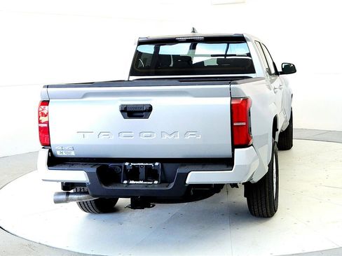 New 2026 Toyota Tacoma SR5 image 5