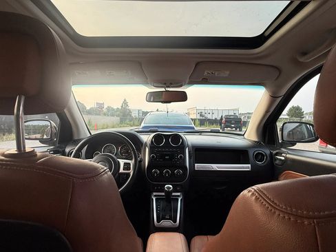 Used 2016 Jeep Compass High Altitude AWD/4WD image 23