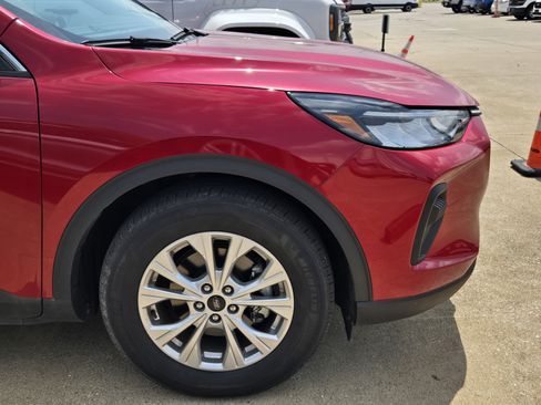 Used 2023 Ford Escape Active FWD image 8