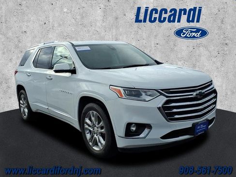 Used 2018 Chevrolet Traverse High Country image 1