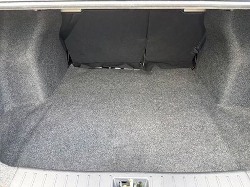 Used 2021 Nissan Versa S image 7