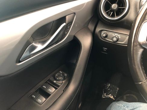 Used 2019 Chevrolet Blazer LT w/ Sun and Wheels Package AWD/4WD image 13