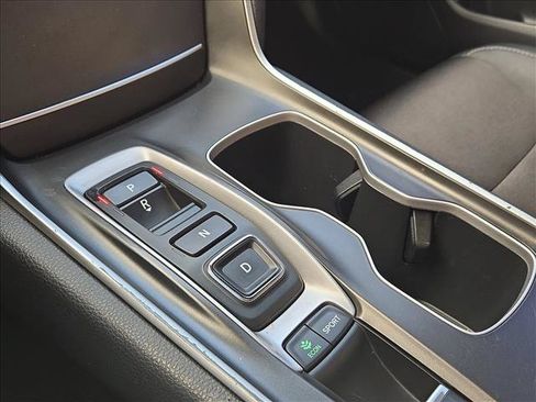 Used 2020 Honda Accord Sport image 12