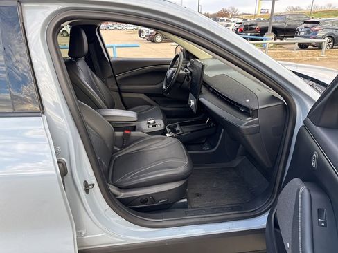 Used 2024 Ford Mustang Mach-E Premium image 14