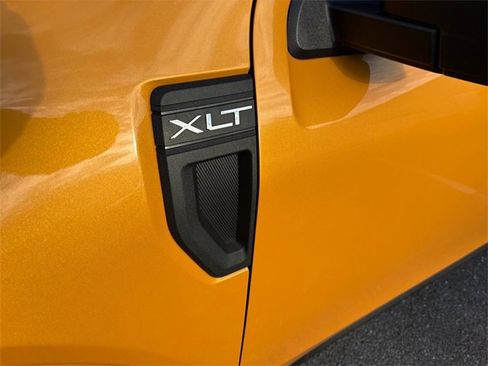 Used 2023 Ford Maverick XLT w/ Equipment Group 300A Standard image 6