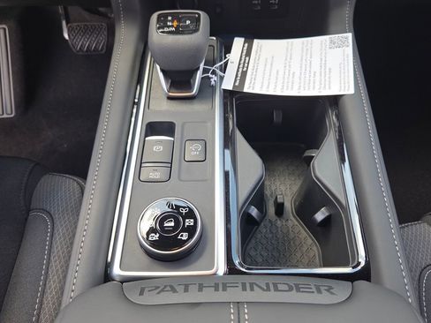 New 2026 Nissan Pathfinder SV AWD/4WD image 18