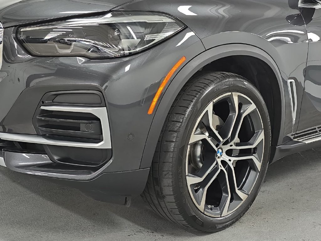 Used 2022 BMW X5 sDrive40i w/ Premium Package RWD image 11