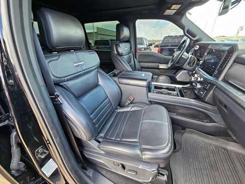 Used 2025 Ford F350 Platinum AWD/4WD image 31
