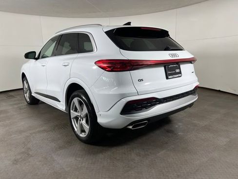 Used 2025 Audi Q5 Premium Plus w/ Premium Plus AWD/4WD image 5