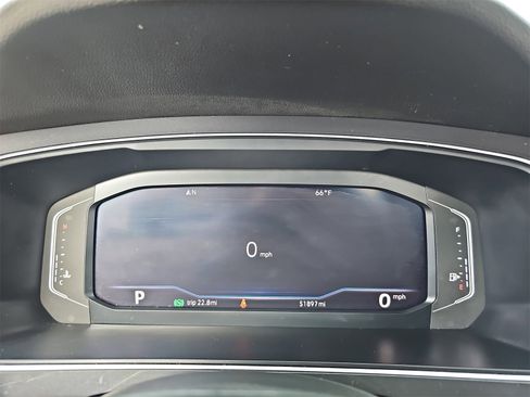 Certified 2020 Volkswagen Tiguan SEL image 22