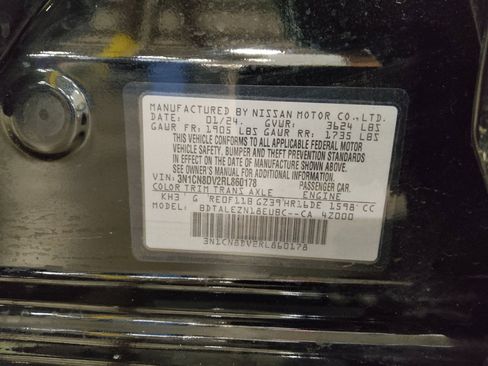 Used 2024 Nissan Versa S w/ S Plus Package FWD image 33