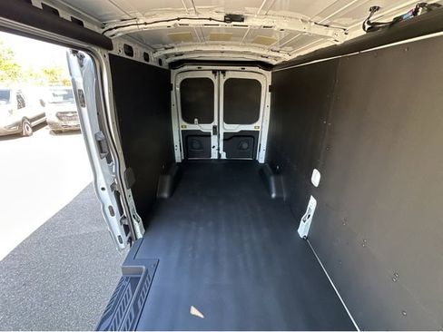 New 2026 Ford Transit 250 148 Medium Roof w/ Load Area Protection Package image 23
