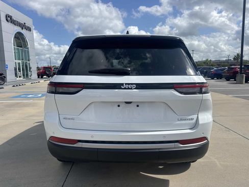New 2026 Jeep Grand Cherokee Limited AWD/4WD image 6