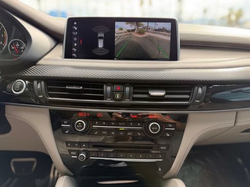 Used 2018 BMW X5 M AWD/4WD image 12