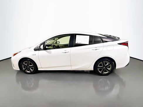 Used 2022 Toyota Prius XLE FWD image 4