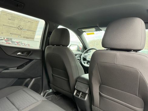 New 2026 Chevrolet Equinox LT AWD/4WD image 27