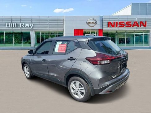 Certified 2025 Nissan Kicks Play S FWD image 4