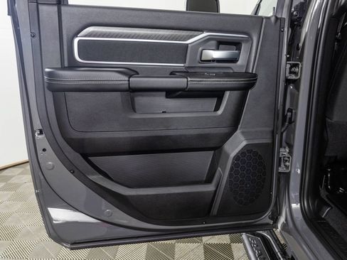 New 2026 RAM 2500 Big Horn AWD/4WD image 37