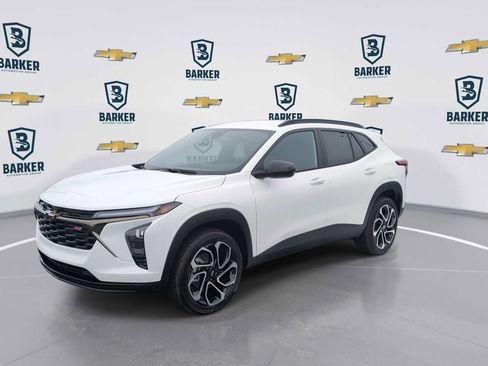 New 2026 Chevrolet Trax RS FWD image 4