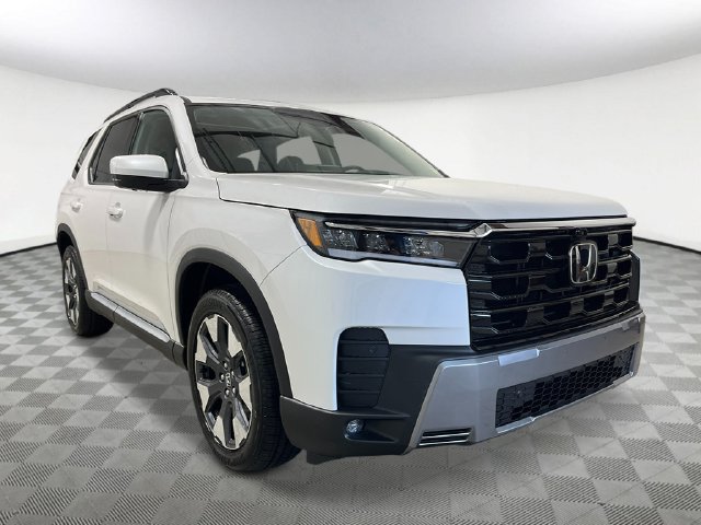 New 2026 Honda Pilot Touring image 8