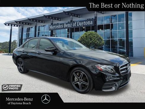 Certified 2019 Mercedes-Benz E 300 4MATIC image 1