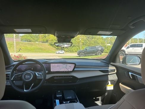 New 2026 Buick Enclave Preferred w/ Power Package image 5