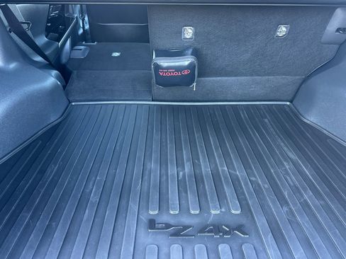 Used 2025 Toyota bZ4X FWD image 16