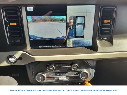 Used 2022 Ford Bronco Badlands image 31