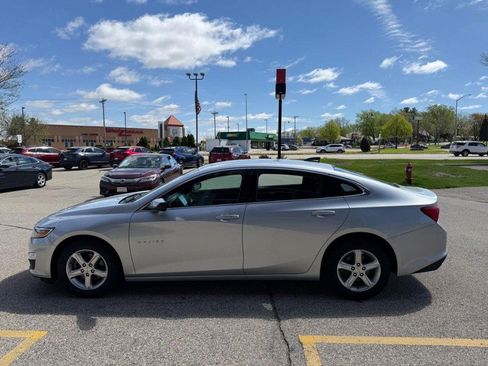 Used 2022 Chevrolet Malibu LS w/ Driver Confidence Package II FWD image 8