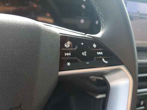 Used 2025 Audi Q5 Premium Plus image 32