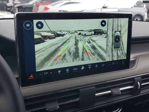 New 2026 Lincoln Corsair Premiere image 21