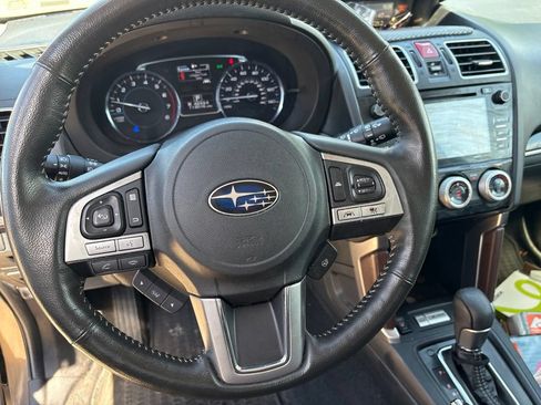 Used 2018 Subaru Forester 2.5i Touring w/ Popular Package #3B AWD/4WD image 14