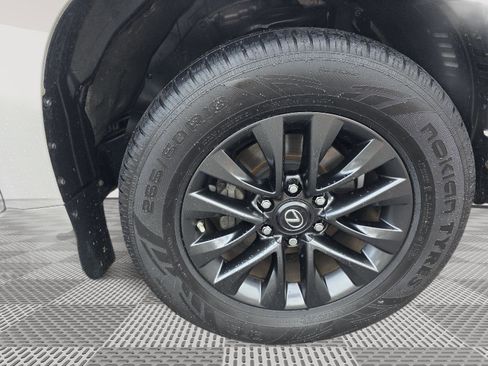 Used 2021 Lexus GX 460 Premium w/ Premium Package image 25