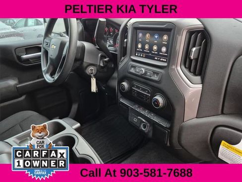 Used 2020 Chevrolet Silverado 1500 Custom w/ Custom Value Package image 15